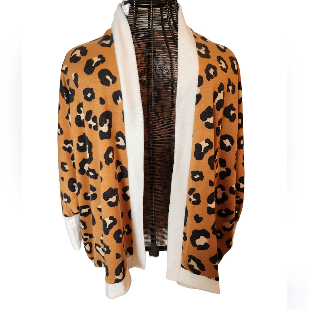 NWT RAE MODE size medium stay wild open front cardigan.